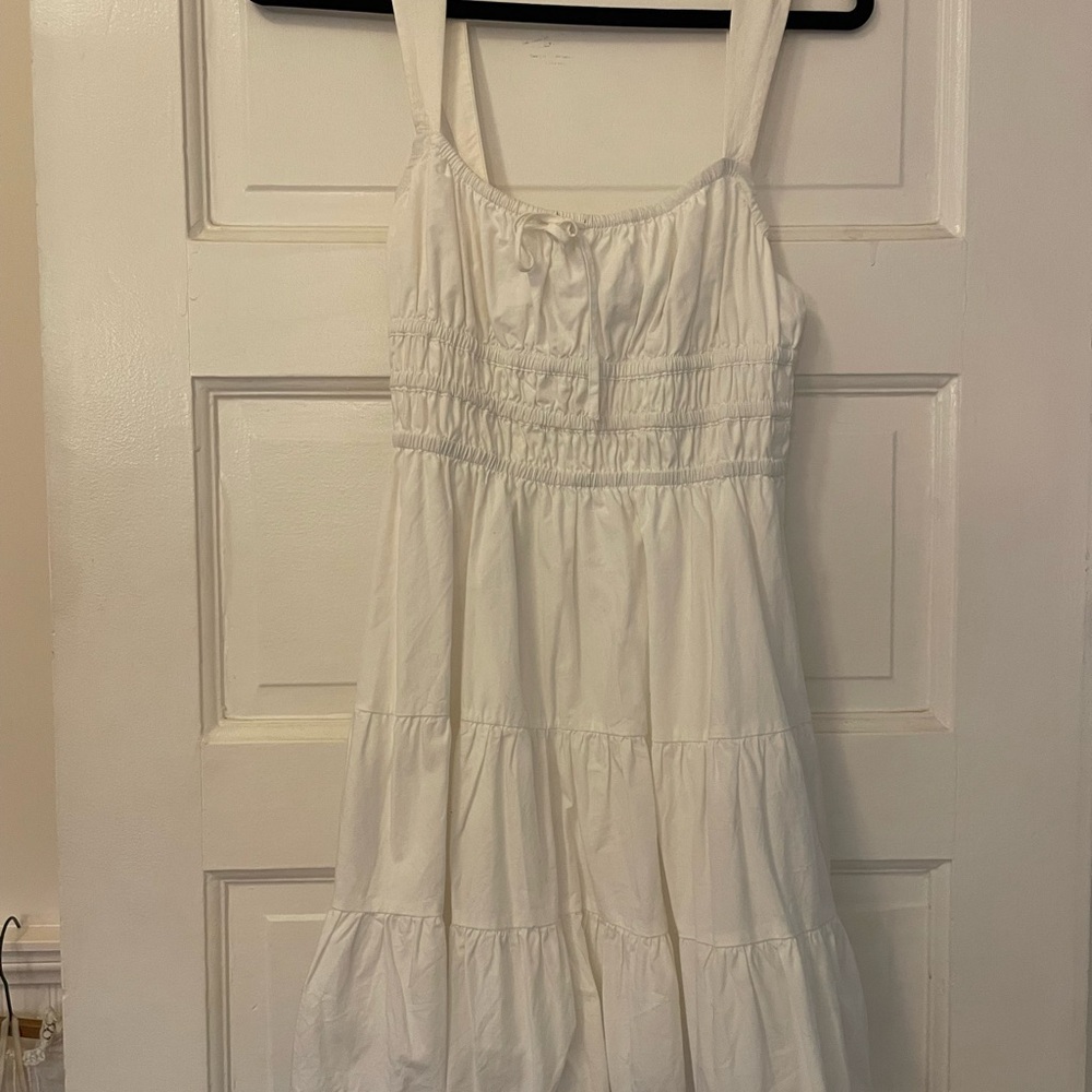 Aritzia Sunday best White Sleeveless Dress